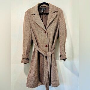 70% Wool Brown Classic Herringbone longline  Parallel trench coat with belt. 12